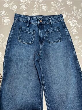 Old Navy Women's Dark Blue High-Rise Wide Leg Jeans with Front Patch Pockets